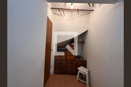 Apartamento à venda com 120m², 2 quartos e 2 vagasQuarto de Serviço