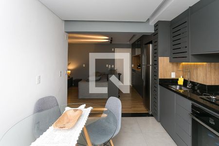 Apartamento para alugar com 57m², 2 quartos e 1 vaga Apartamento para alugar com 57m², 2 quartos e 1 vagacozinha / serviço  / varanda