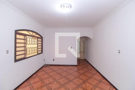 Sala de casa à venda com 3 quartos, 250m² em Vila Ema, São Paulo