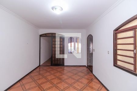 Sala de casa à venda com 3 quartos, 250m² em Vila Ema, São Paulo