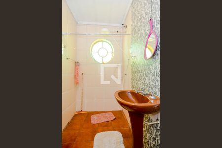 Casa à venda com 99m², 3 quartos e 2 vagasBanheiro da Suíte