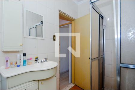 Casa à venda com 99m², 3 quartos e 2 vagasBanheiro Social