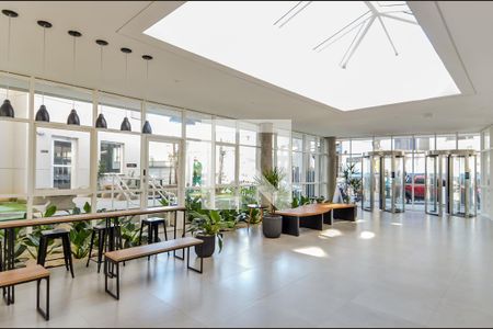 Apartamento à venda com 37m², 2 quartos e 1 vagaHall Social 