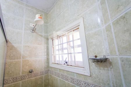 Casa à venda com 140m², 2 quartos e 2 vagas Casa à venda com 140m², 2 quartos e 2 vagasBanheiro