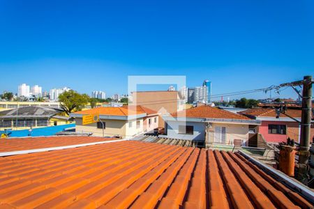 Casa à venda com 140m², 2 quartos e 2 vagas Casa à venda com 140m², 2 quartos e 2 vagasVista