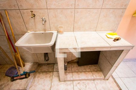 Casa à venda com 140m², 2 quartos e 2 vagas Casa à venda com 140m², 2 quartos e 2 vagasÁrea de Serviço