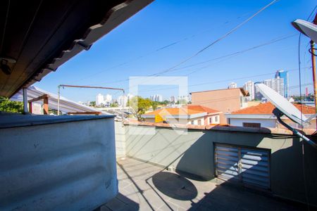 Casa à venda com 140m², 2 quartos e 2 vagas Casa à venda com 140m², 2 quartos e 2 vagasVista