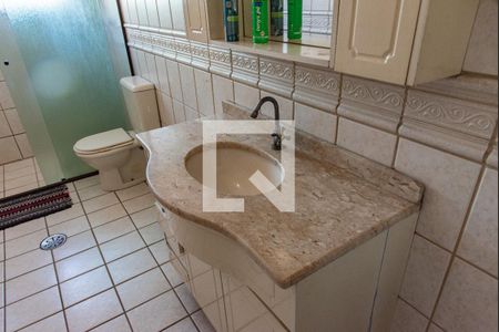 Casa para alugar com 330m², 4 quartos e 3 vagas Casa para alugar com 330m², 4 quartos e 3 vagasBanheiro