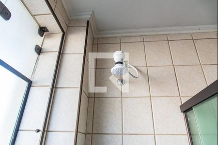 Casa para alugar com 330m², 4 quartos e 3 vagas Casa para alugar com 330m², 4 quartos e 3 vagasBanheiro