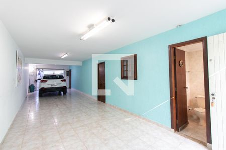 Casa à venda com 200m², 3 quartos e 4 vagasGaragem