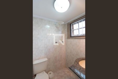 Casa à venda com 200m², 3 quartos e 4 vagasBanheiro Garagem