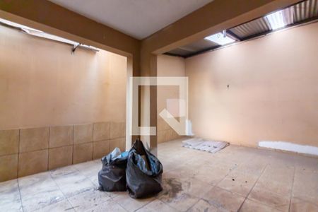 Casa à venda com 314m², 3 quartos e 2 vagasQuintal