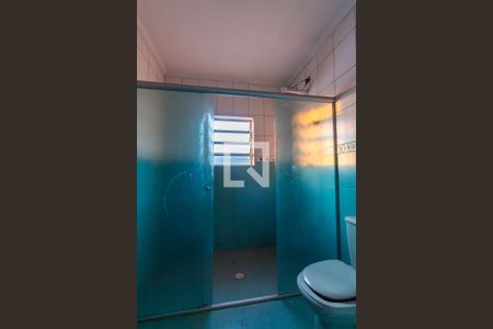 Casa à venda com 314m², 3 quartos e 2 vagasBanheiro 