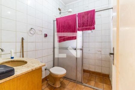 Casa à venda com 350m², 3 quartos e 3 vagas Casa à venda com 350m², 3 quartos e 3 vagasBanheiro