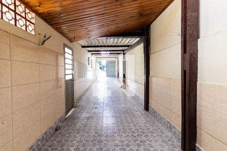 Casa à venda com 350m², 3 quartos e 3 vagas Casa à venda com 350m², 3 quartos e 3 vagasGaragem