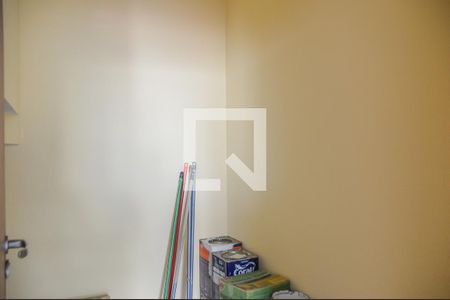 Casa à venda com 179m², 3 quartos e 4 vagas Casa à venda com 179m², 3 quartos e 4 vagasBanheiro de serviço