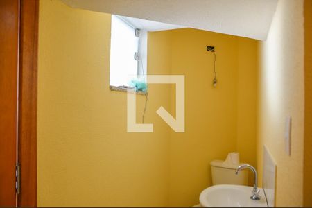 Casa à venda com 179m², 3 quartos e 4 vagas Casa à venda com 179m², 3 quartos e 4 vagasBanheiro de serviço