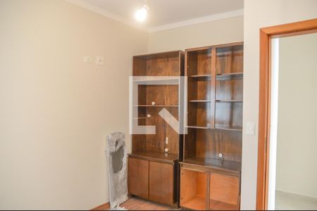 Casa à venda com 179m², 3 quartos e 4 vagas Casa à venda com 179m², 3 quartos e 4 vagasQuarto 3 - Suíte