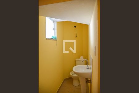 Casa à venda com 179m², 3 quartos e 4 vagas Casa à venda com 179m², 3 quartos e 4 vagasBanheiro de serviço