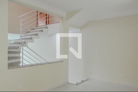 Casa à venda com 179m², 3 quartos e 4 vagas Casa à venda com 179m², 3 quartos e 4 vagasCopa