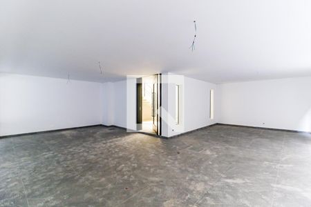 Casa de condomínio à venda com 850m², 4 quartos e 6 vagas Casa de condomínio à venda com 850m², 4 quartos e 6 vagasGaragem