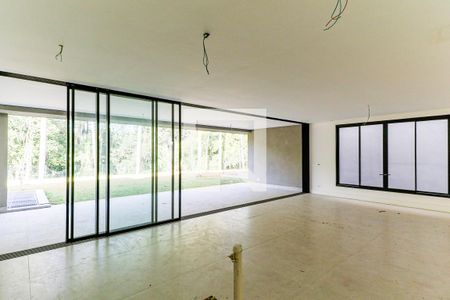 Casa de condomínio à venda com 850m², 4 quartos e 6 vagas Casa de condomínio à venda com 850m², 4 quartos e 6 vagasCozinha