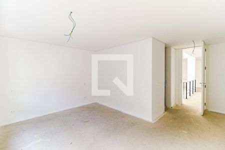 Casa de condomínio à venda com 850m², 4 quartos e 6 vagas Casa de condomínio à venda com 850m², 4 quartos e 6 vagasSuíte 2