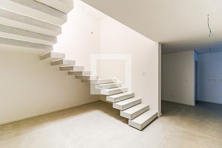 Casa de condomínio à venda com 845m², 4 quartos e 6 vagas Casa de condomínio à venda com 845m², 4 quartos e 6 vagasAcesso casa