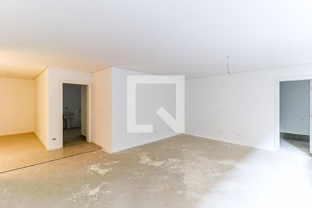 Casa de condomínio à venda com 828m², 4 quartos e 6 vagas Casa de condomínio à venda com 828m², 4 quartos e 6 vagasAcademia