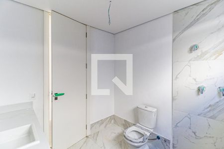 Casa de condomínio à venda com 935m², 4 quartos e 6 vagas Casa de condomínio à venda com 935m², 4 quartos e 6 vagasBanheiro Suíte 3