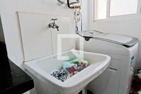 Apartamento à venda com 51m², 2 quartos e 1 vaga Apartamento à venda com 51m², 2 quartos e 1 vagaÁrea de Serviço