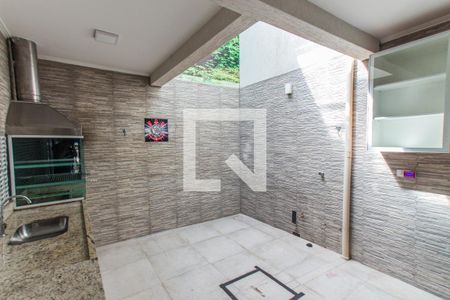 Casa à venda com 120m², 3 quartos e 1 vaga Casa à venda com 120m², 3 quartos e 1 vagaÁrea de Serviço