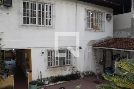 Casa à venda com 395m², 5 quartos e 2 vagasÁrea de Serviço