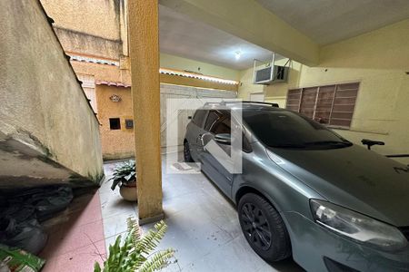 Casa à venda com 395m², 5 quartos e 2 vagas Casa à venda com 395m², 5 quartos e 2 vagasGaragem