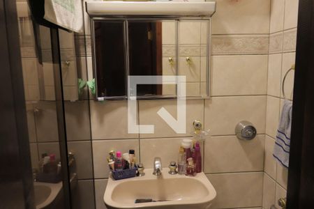 Casa à venda com 150m², 3 quartos e 2 vagasBanheiro da Suíte