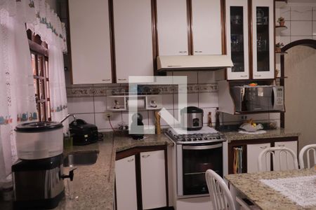 Casa à venda com 150m², 3 quartos e 2 vagasCozinha