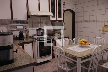 Casa à venda com 150m², 3 quartos e 2 vagasCozinha
