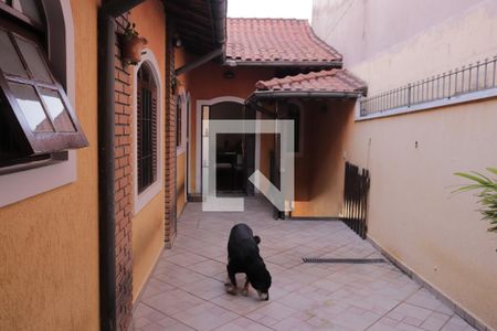 Casa à venda com 150m², 3 quartos e 2 vagasQuintal