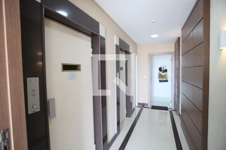 Apartamento à venda com 397m², 3 quartos e 1 vaga Apartamento à venda com 397m², 3 quartos e 1 vagaHall do Elevador