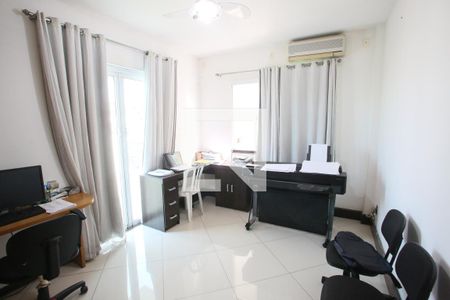 Apartamento à venda com 397m², 3 quartos e 1 vaga Apartamento à venda com 397m², 3 quartos e 1 vagaQuarto 3
