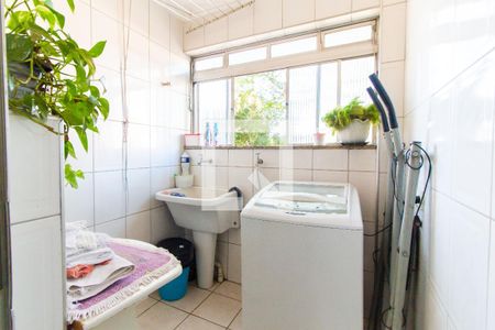 Apartamento à venda com 62m², 2 quartos e 1 vaga Apartamento à venda com 62m², 2 quartos e 1 vagaÁrea de Serviço