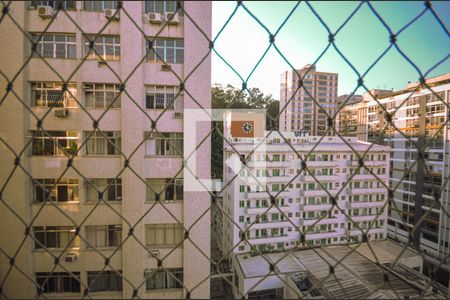 Quarto de apartamento para alugar com 3 quartos, 110m² em Icaraí, Niterói