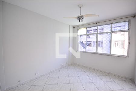 Quarto de apartamento para alugar com 3 quartos, 110m² em Icaraí, Niterói