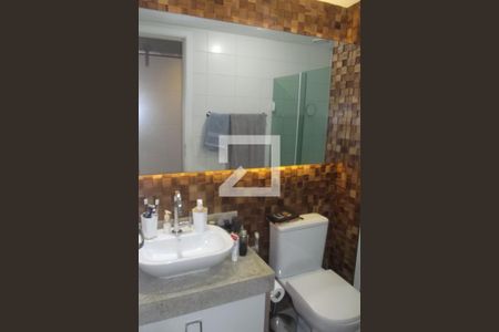 Apartamento à venda com 72m², 2 quartos e 1 vagaBanheiro 2