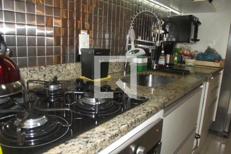 Apartamento à venda com 72m², 2 quartos e 1 vagaCozinha