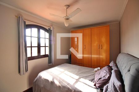 Casa à venda com 240m², 3 quartos e 6 vagasQuarto 2