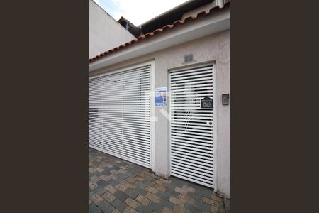 Casa à venda com 240m², 3 quartos e 6 vagasFachada Plaquinha 