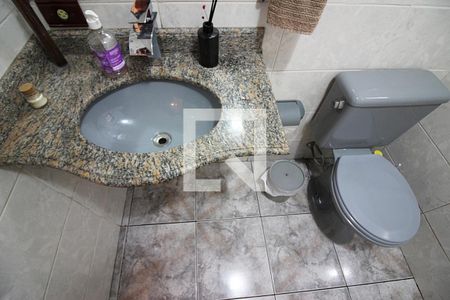 Casa à venda com 240m², 3 quartos e 6 vagasLavabo 