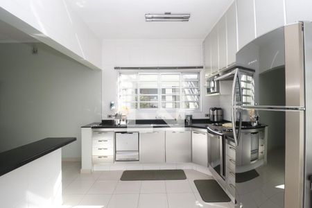 Casa à venda com 210m², 3 quartos e 3 vagasCozinha