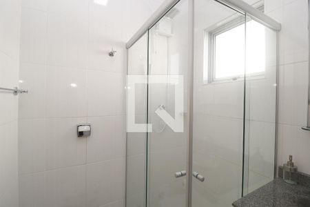 Casa à venda com 210m², 3 quartos e 3 vagasBanheiro Social